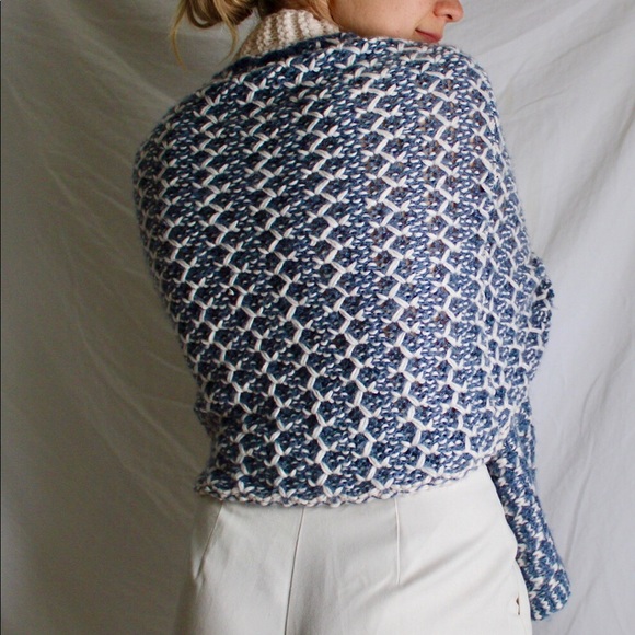 Knit Poncho - Picture 2 of 5